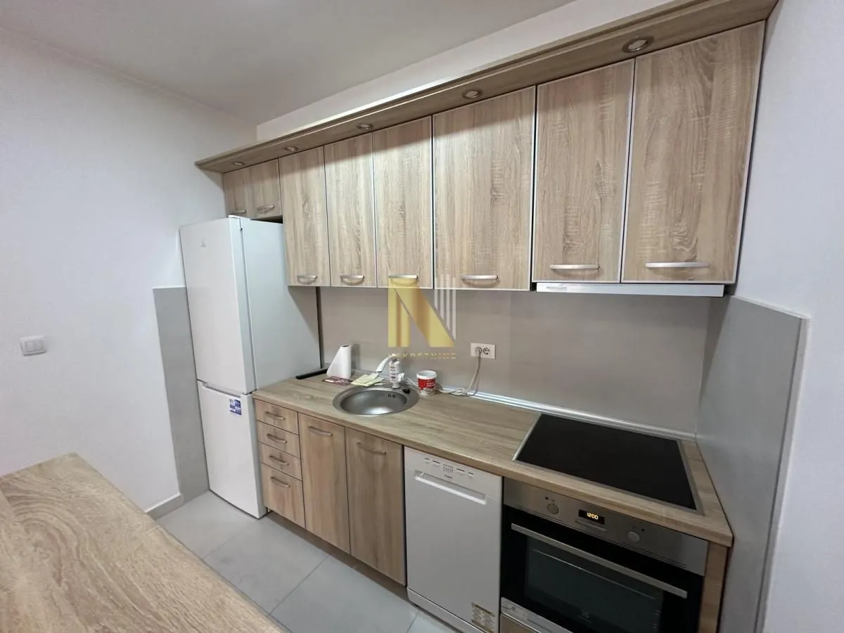 Prodaja, dvosoban stan, 56m², Rotkvarija, Novi Sad Sve Podlokacije