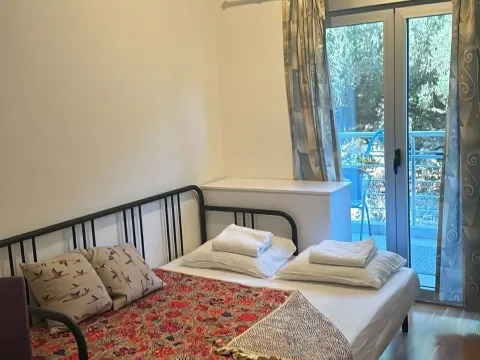 Rent, one bedroom apartment, 34m², Rafailovići, Budva - image 6