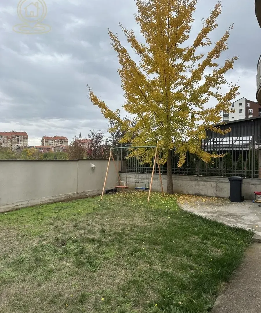 Prodaja, kuća, 375m², Pantelej, Niš