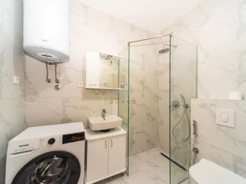 Rent, two bedroom apartment, 72m², Stari Aerodrom, Podgorica - image 11
