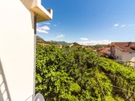 Prodaja, kuća, 320m², Zlatica, Podgorica - image 11