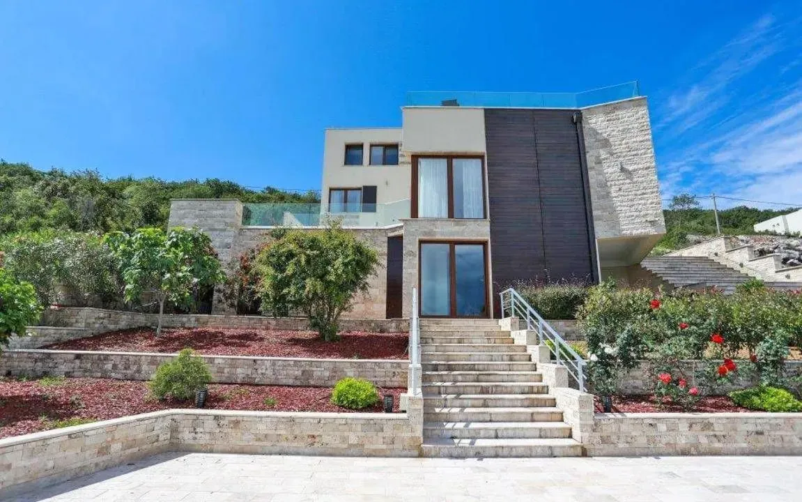 Sale, house, 517m², Krašići, Tivat