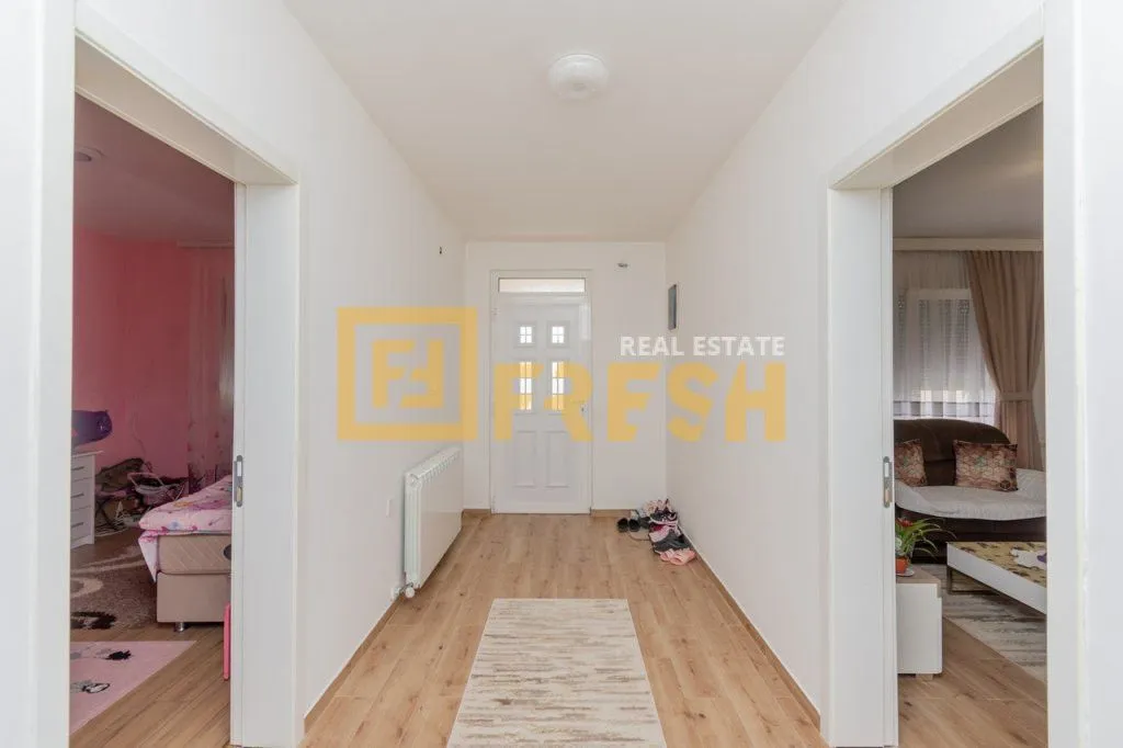 Rent, house, 110m², Kokoti, Podgorica