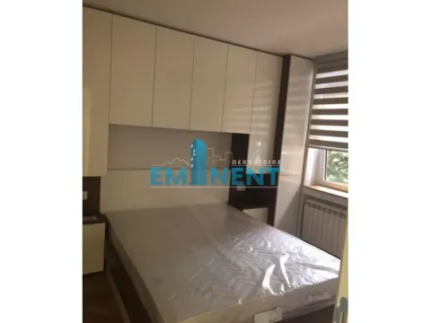 Rent, three bedroom apartment, 70m², Kalenić Pijaca, Vračar Sve Podlokacije - image 7