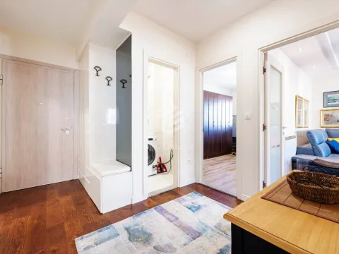 Prodaja, dvosoban stan, 68m², Central Point, Podgorica - image 11