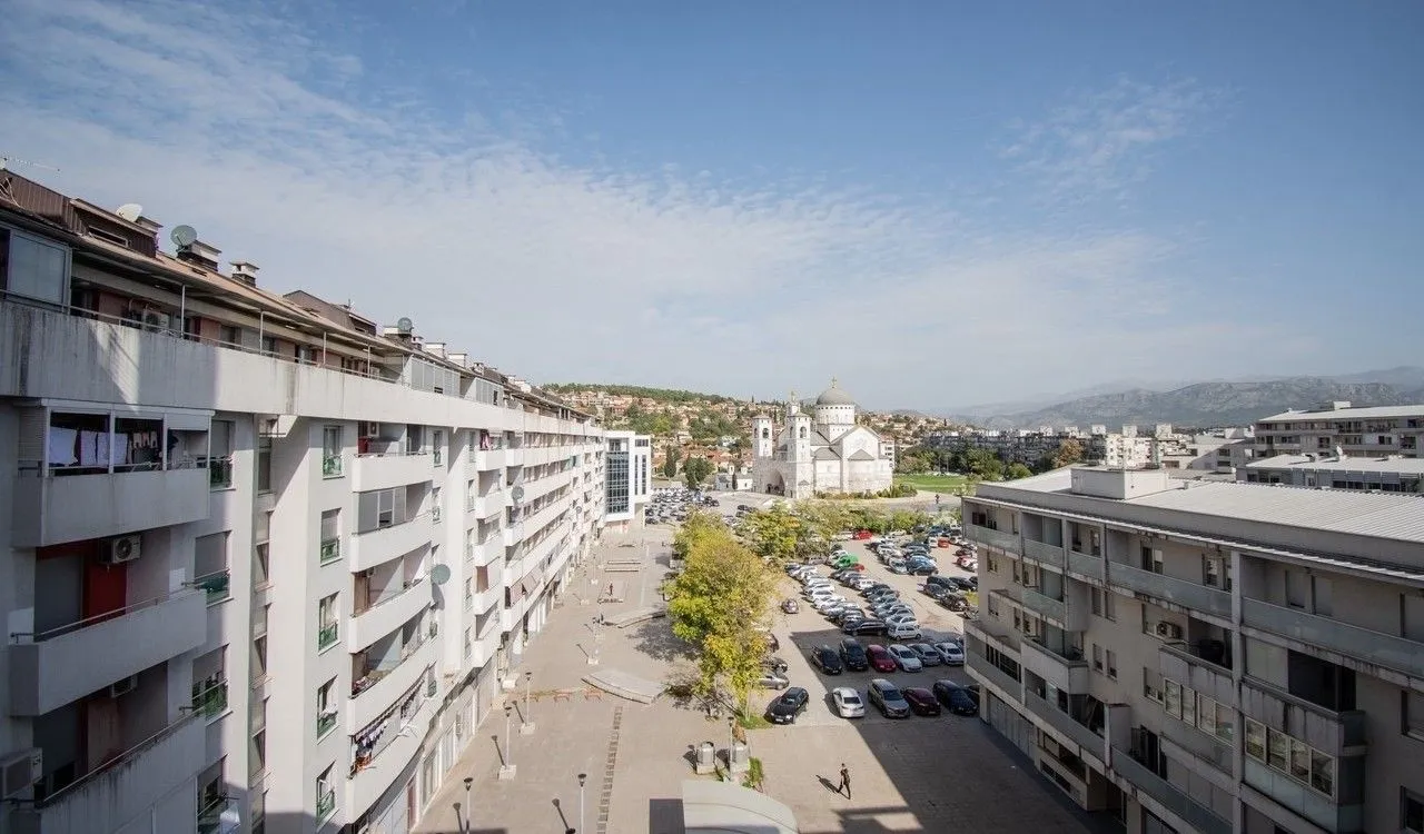 Rent, two bedroom apartment, 140m², Preko Morače, Podgorica