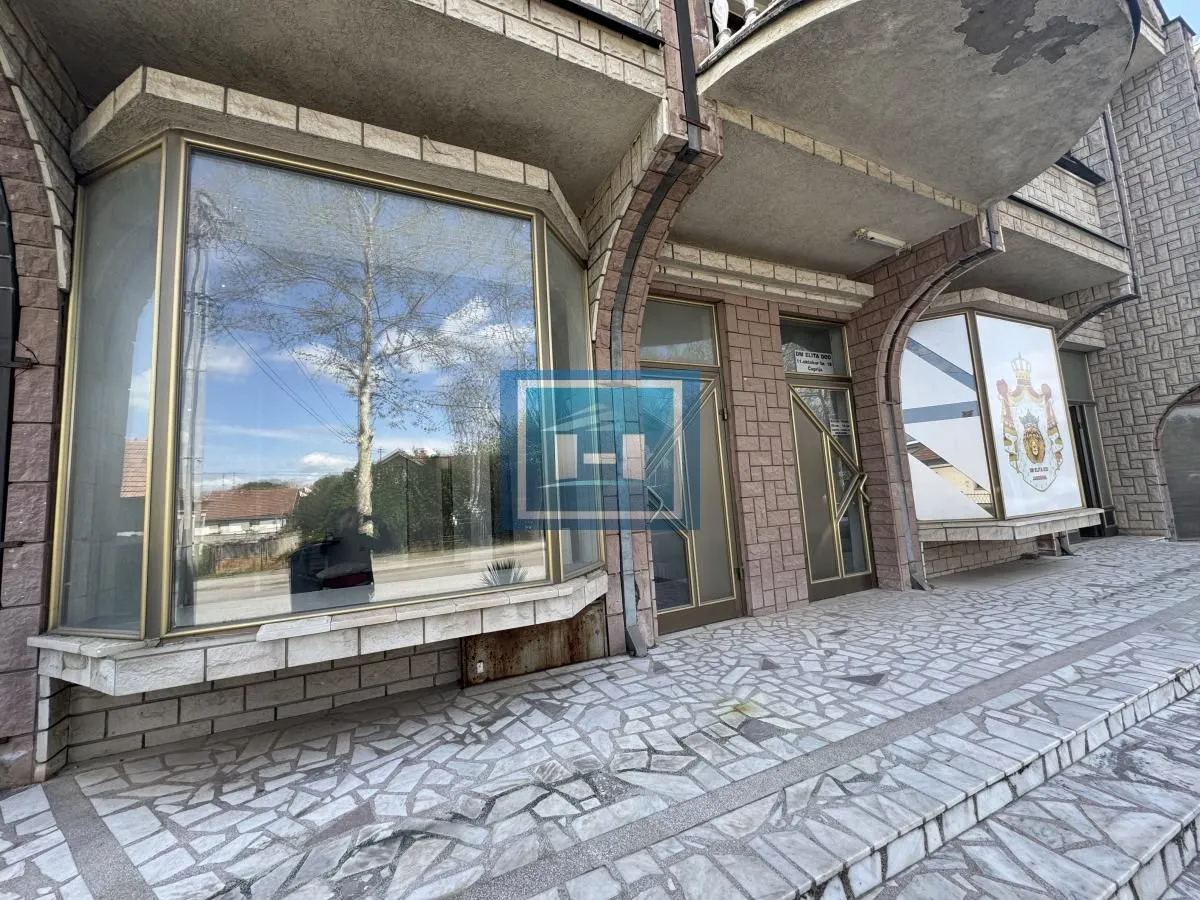 Sale, office space, 885m², Ćuprija, Srbija
