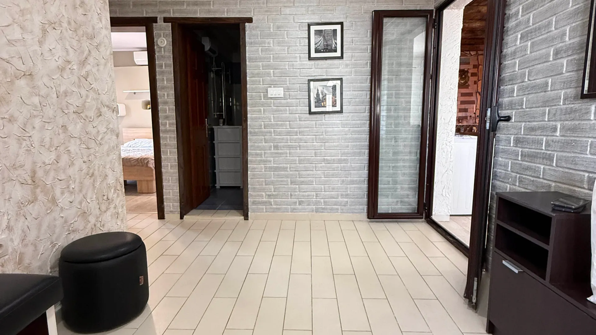 Izdavanje, kuća, 110m², Dobre Vode, Bar