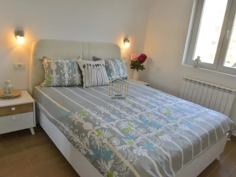 Izdavanje, dvosoban stan, 100m², Seljanovo, Tivat - image 14