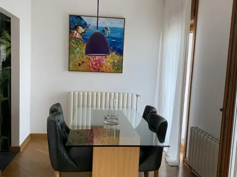 Izdavanje, trosoban stan, 103m², Stari Grad, Beograd - image 8