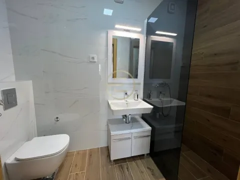 Rent, office space, 101m², Centar, Novi Sad - image 18