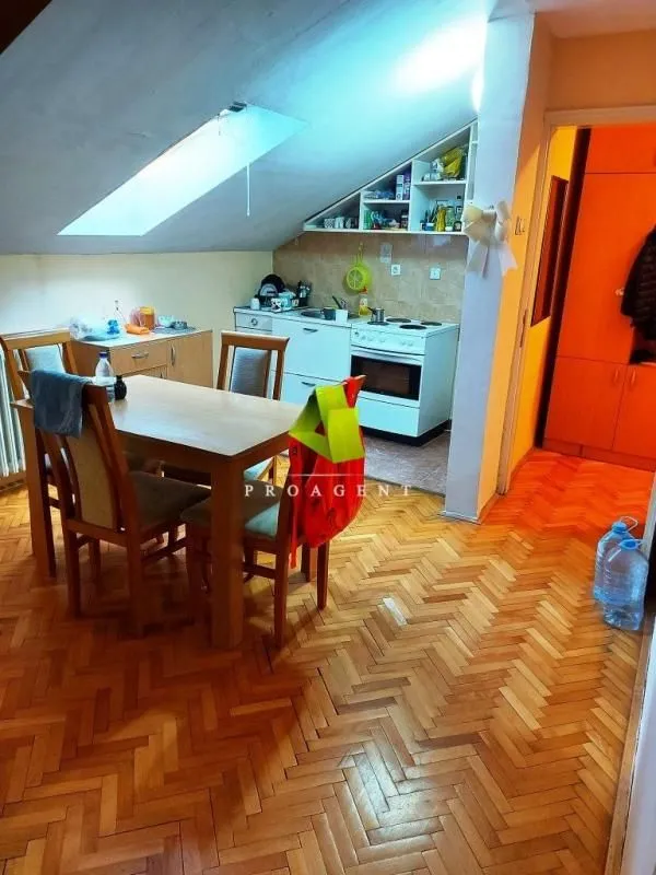 Prodaja, trosoban stan, 61m², Medijana, Niš