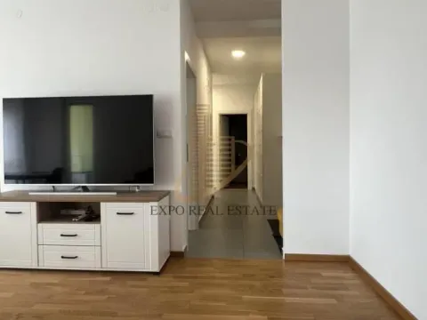 Prodaja, trosoban stan, 71m², Adamovićevo Naselje, Novi Sad Sve Podlokacije - image 5