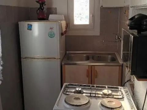 Izdavanje, dvosoban stan, 49m², Bulbulder, Zvezdara Sve Podlokacije - image 7