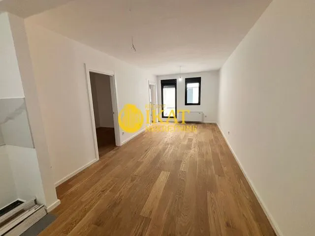 Sale, two bedroom apartment, 60m², Kluz, Zvezdara Sve Podlokacije