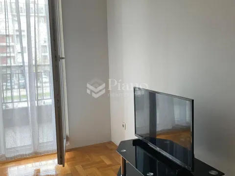 Rent, apartment, 29m², Stari Aerodrom, Podgorica - image 3