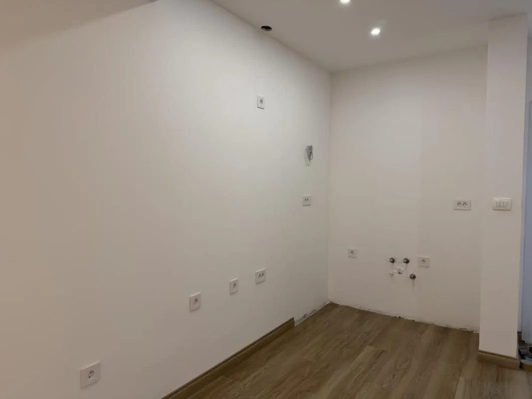 Sale, one bedroom apartment, 60m², Lazi, Budva