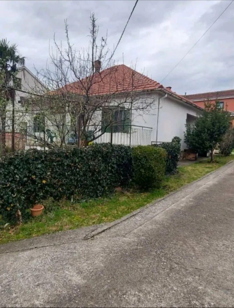 Sale, house, 150m², Masline, Podgorica