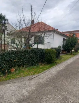 Kuća in Masline