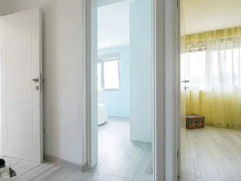 Prodaja, trosoban stan, 116m², Tivat, Crna Gora - image 5