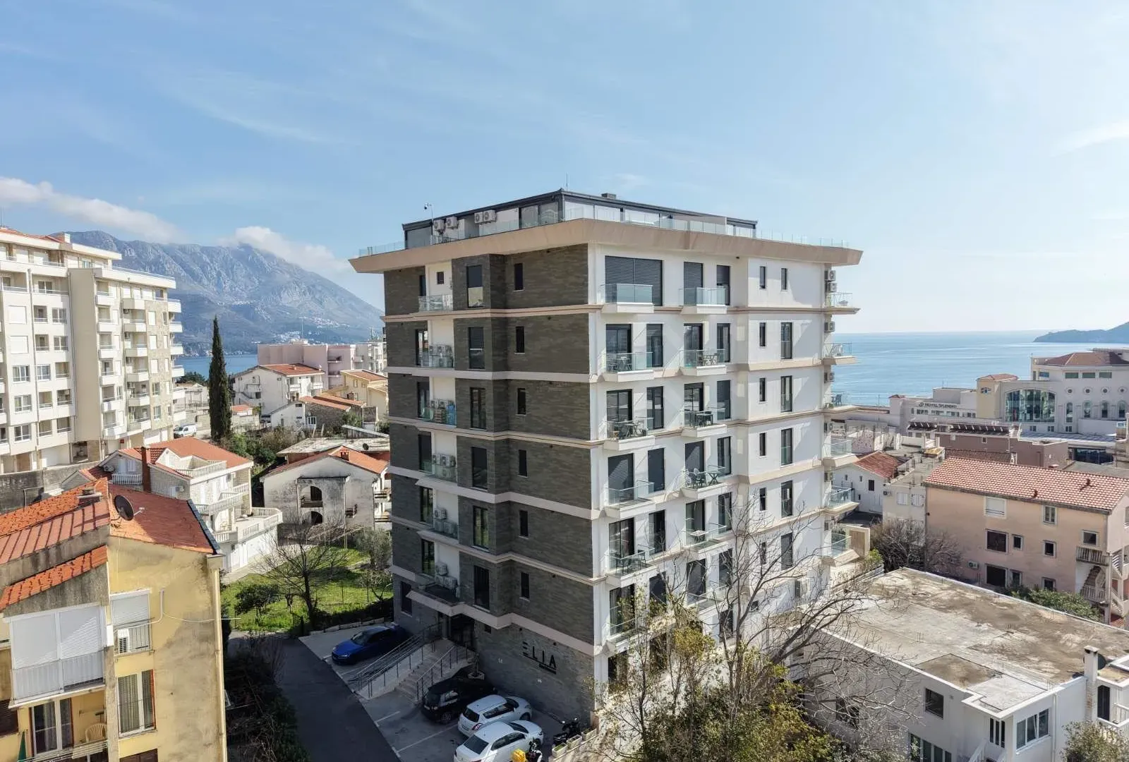 Sale, one bedroom apartment, 43m², Bečići, Budva