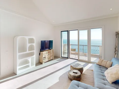 Prodaja, jednosoban stan, 72m², Luštica Bay, Tivat - image 1