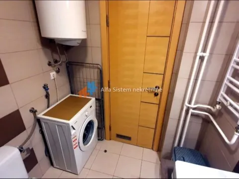 Rent, two bedroom apartment, 50m², Stari Grad, Beograd - image 10
