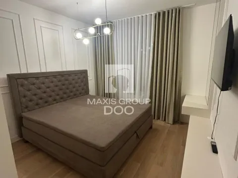 Rent, three bedroom apartment, 74m², Savski Venac, Beograd - image 2