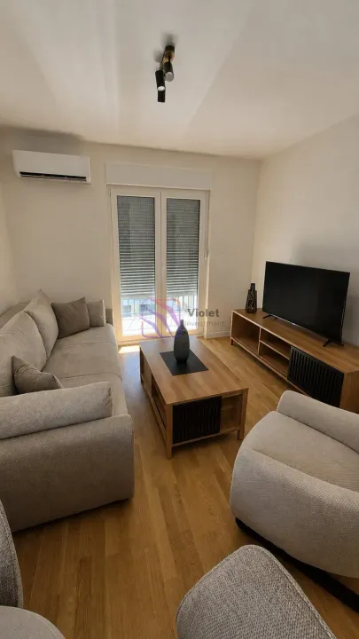 Rent, one bedroom apartment, 42m², Stari Aerodrom, Podgorica