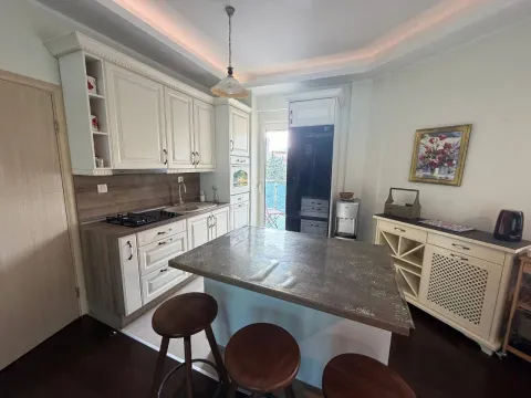 Sale, two bedroom apartment, 89m², Bečići, Budva - image 18