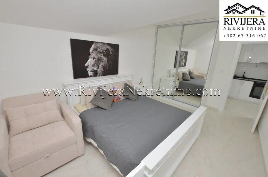 Prodaja, dvosoban stan, 98m², Igalo, Herceg Novi