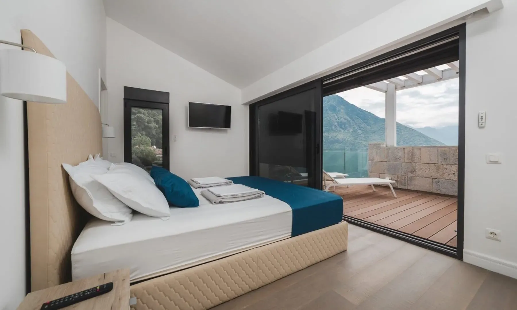 Prodaja, kuća, 669m², Kotor, Crna Gora
