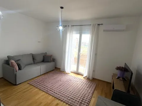 Rent, studio apartment, 33m², Zabjelo, Podgorica - image 3