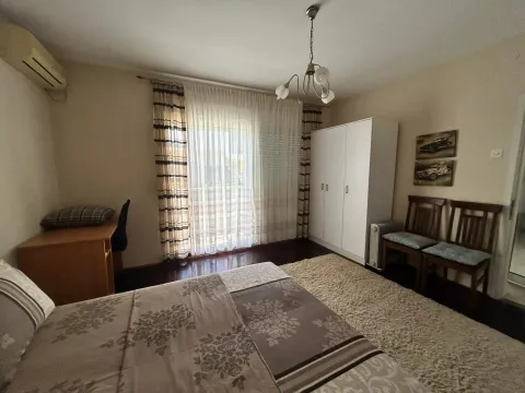Izdavanje, jednosoban stan, 65m², Šušanj, Bar - image 4