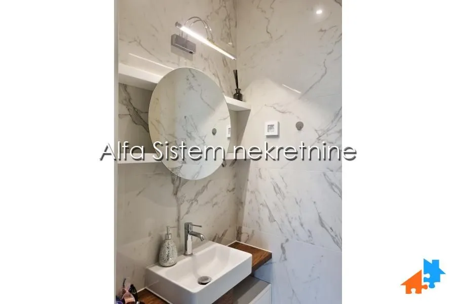 Prodaja, dvosoban stan, 62m², Novi Beograd Blok 65, Novi Beograd Sve Podlokacije
