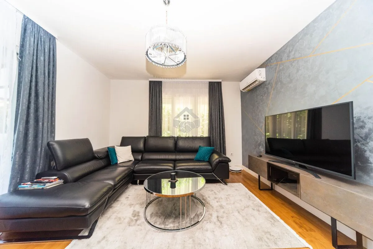 Prodaja, jednosoban stan, 52m², Tološi, Podgorica