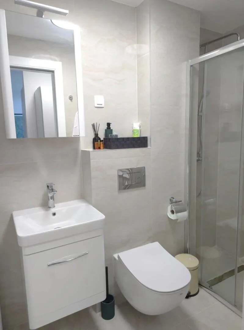Rent, one bedroom apartment, 46m², Bečići, Budva