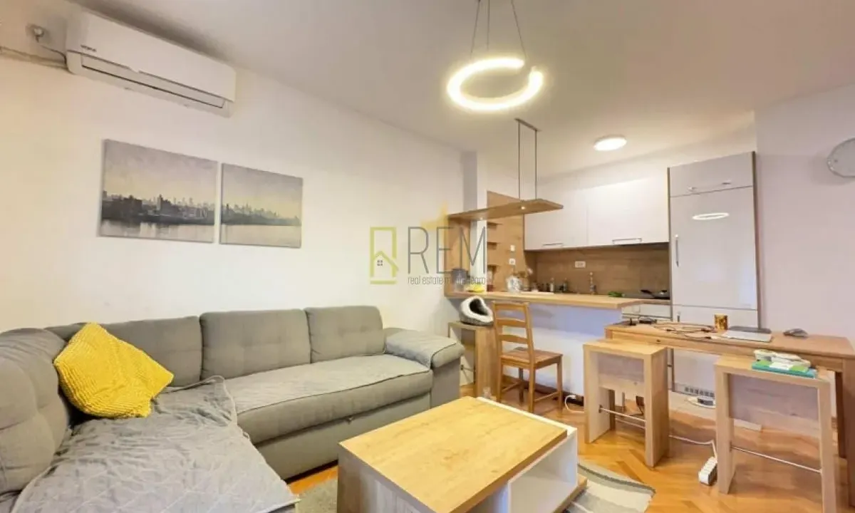 Prodaja, jednosoban stan, 41m², Preko Morače, Podgorica