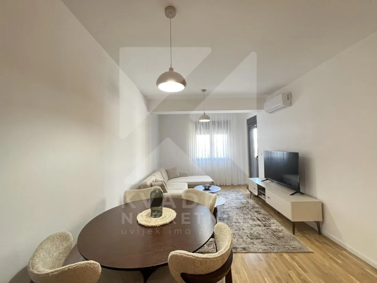 Rent, one bedroom apartment, 43m², Stari Aerodrom, Podgorica