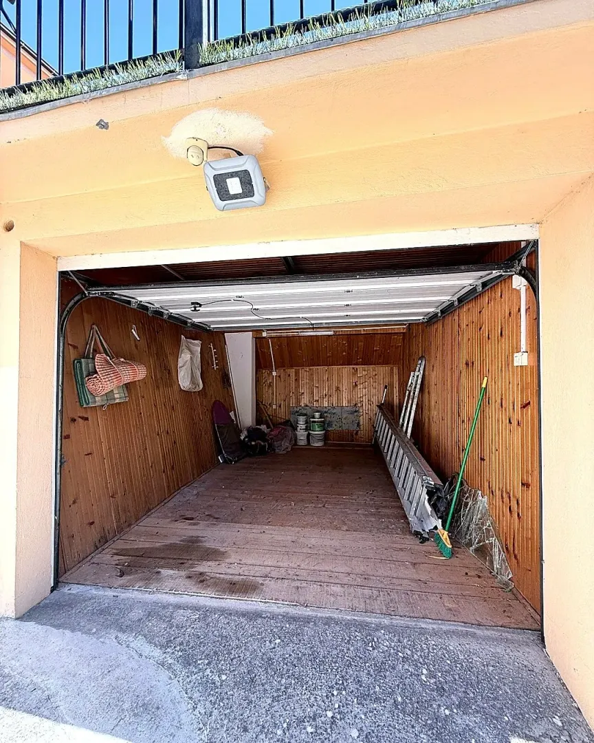 Prodaja, kuća, 245m², Zagrađe, Bar