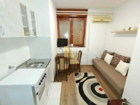 Prodaja, garsonjera, 16m², Liman 1, Novi Sad Sve Podlokacije - image 4