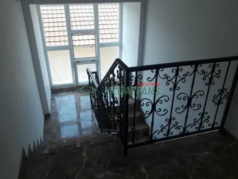 Izdavanje, trosoban stan, 130m², Veternik, Novi Sad Sve Podlokacije - image 6