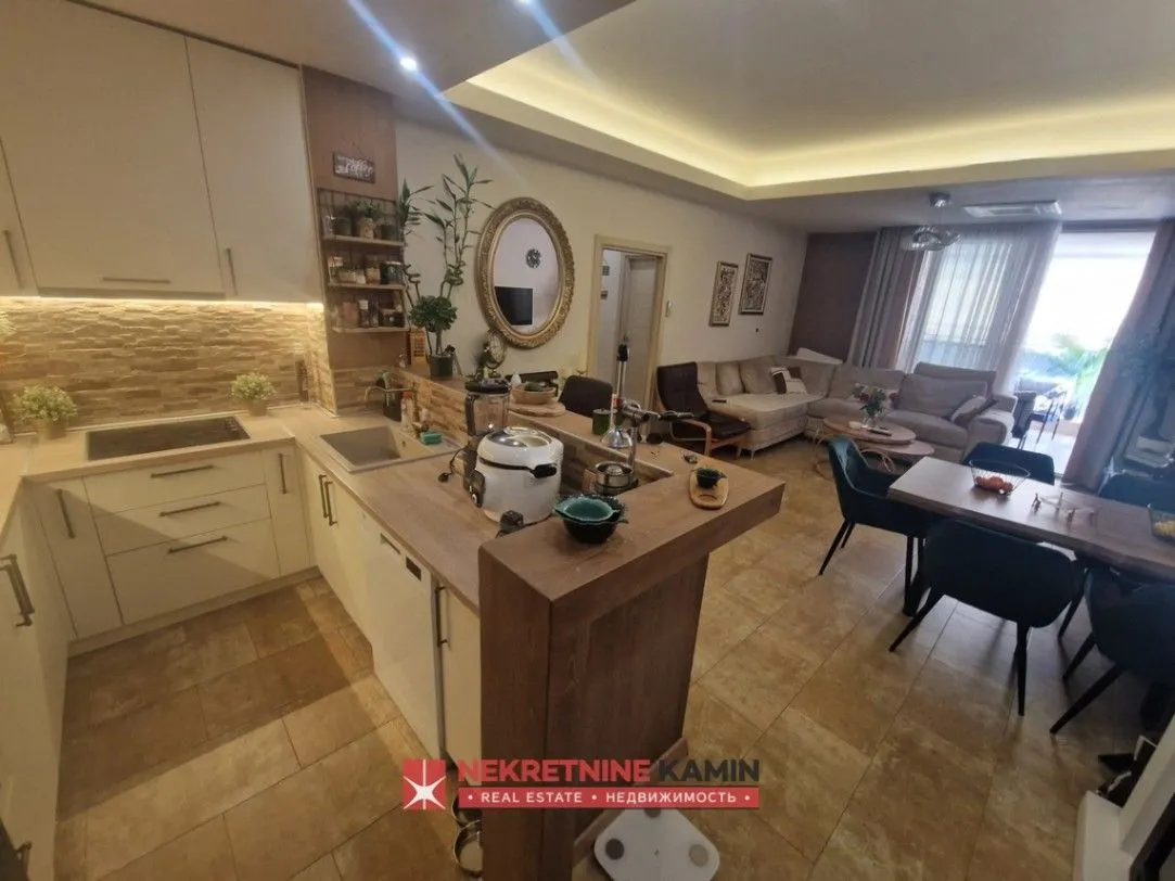 Prodaja, dvosoban stan, 82m², Rozino, Budva
