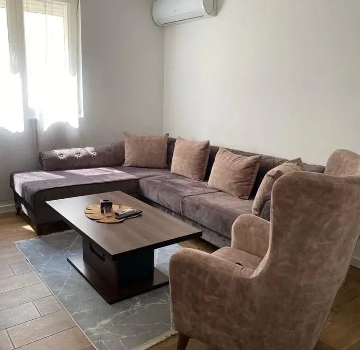 Rent, one bedroom apartment, 64m², Mažina, Tivat