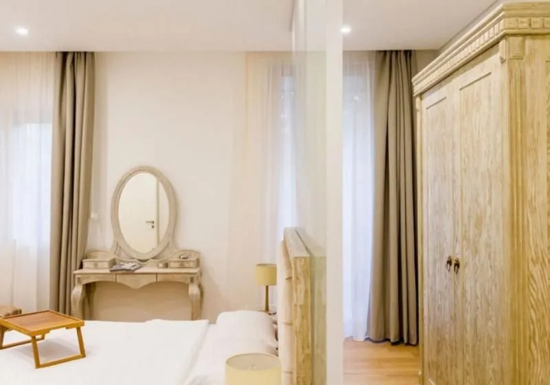 Sale, three bedroom apartment, 502m², Budva, Crna Gora