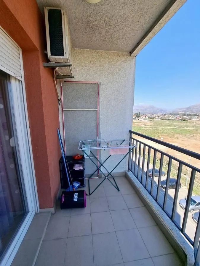 Izdavanje, stan, 43m², Stari Aerodrom, Podgorica