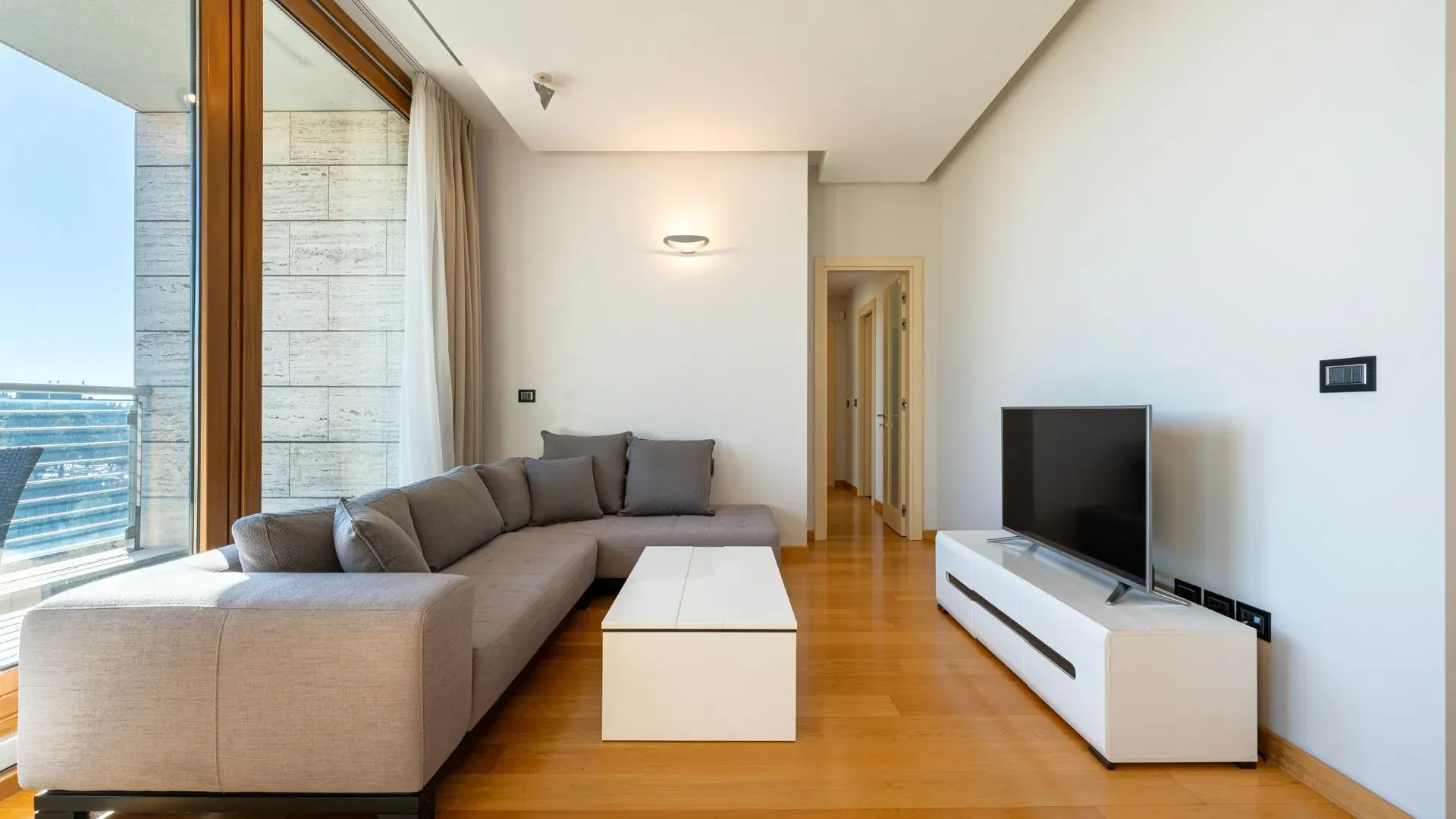 Rent, two bedroom apartment, 94m², Kod Capital Plaze, Podgorica