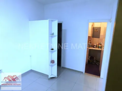 Sale, office space, 50m², Vašarište, Kragujevac - image 6