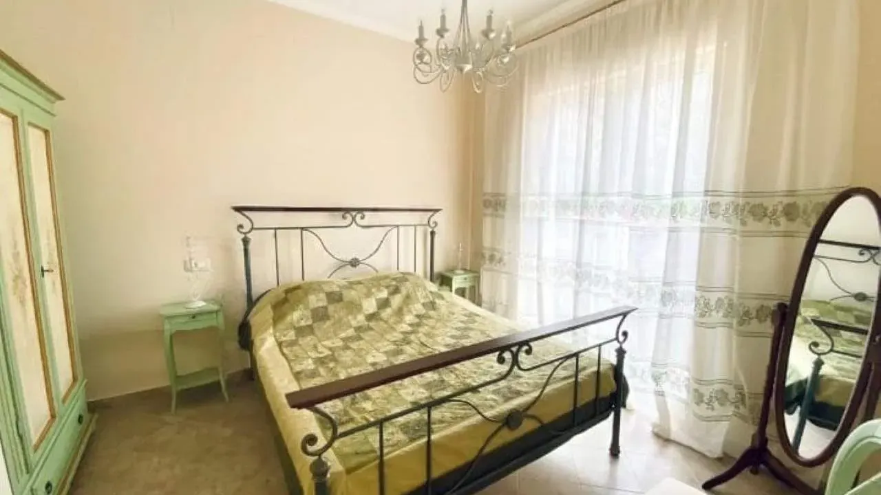 Sale, two bedroom apartment, 63m², Kotor, Crna Gora