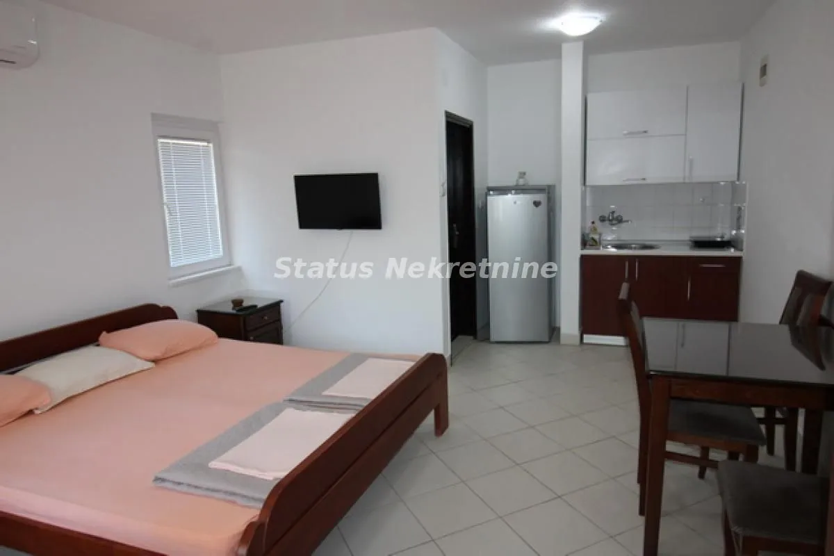 Prodaja, kuća, 145m², Srebrno jezero, Veliko Gradište